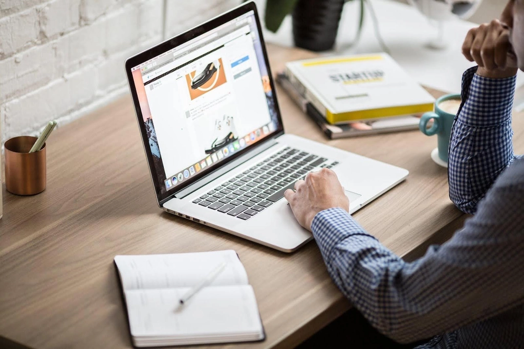website-opened-on-a-laptop-04f9d863-35b9-477d-8c46-c980ceb9e13d-d.webp